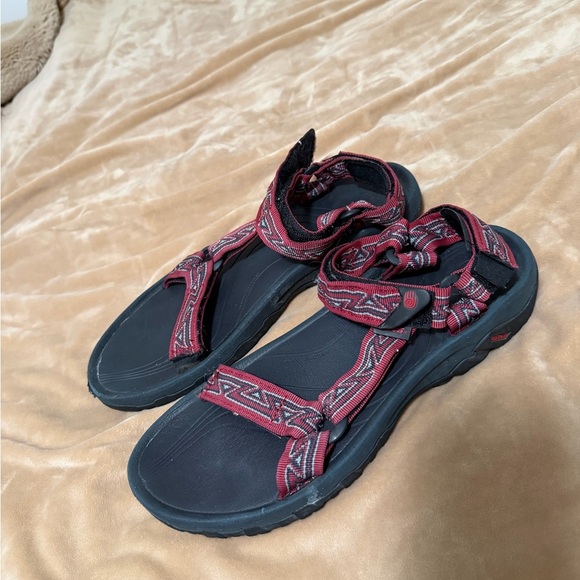 Teva Men\'s Hurricane XLT Sandal — Red Size 9 main image 2